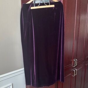 Elegant Purple  Maxi Velvet Skirt
